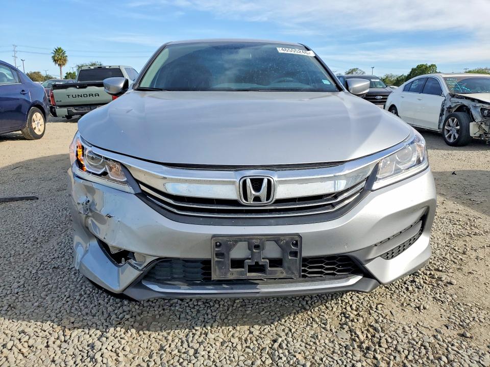 2016 Honda Accord მანქანა იყიდება აუქციონზე, vin: 1HGCR2F37GA046947, აუქციონის ნომერი: 46555246