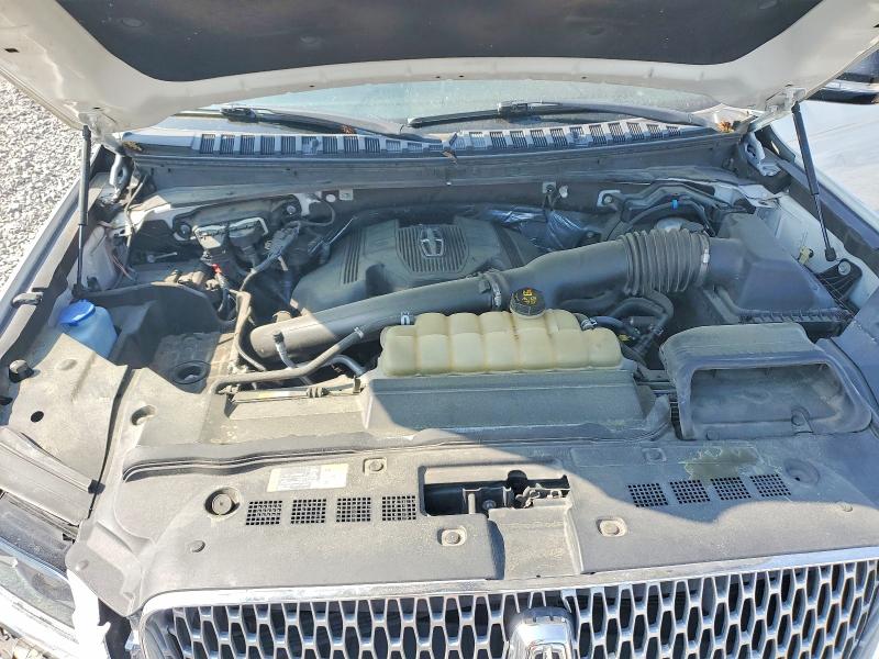 47061996 :رقم المزاد ، 5LMJJ2NT8LEL09764 vin ، 2020 Lincoln Navigator مزاد بيع