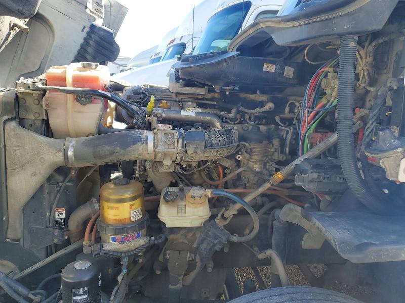 2016 Freightliner Cascadia 125 მანქანა იყიდება აუქციონზე, vin: 1FUBGEDV8GLHC5658, აუქციონის ნომერი: 46212226