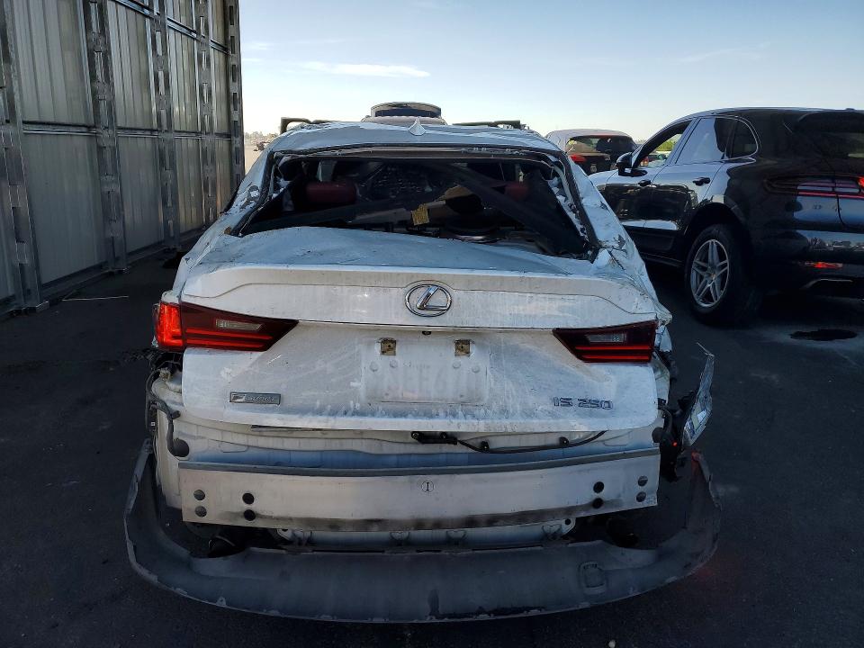 2015 Lexus Is 250 მანქანა იყიდება აუქციონზე, vin: JTHBF1D26F5070511, აუქციონის ნომერი: 41669376