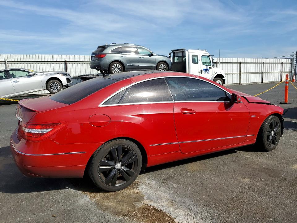 47778336 :رقم المزاد ، WDDKJ5KB8CF154626 vin ، 2012 Mercedes-benz E مزاد بيع