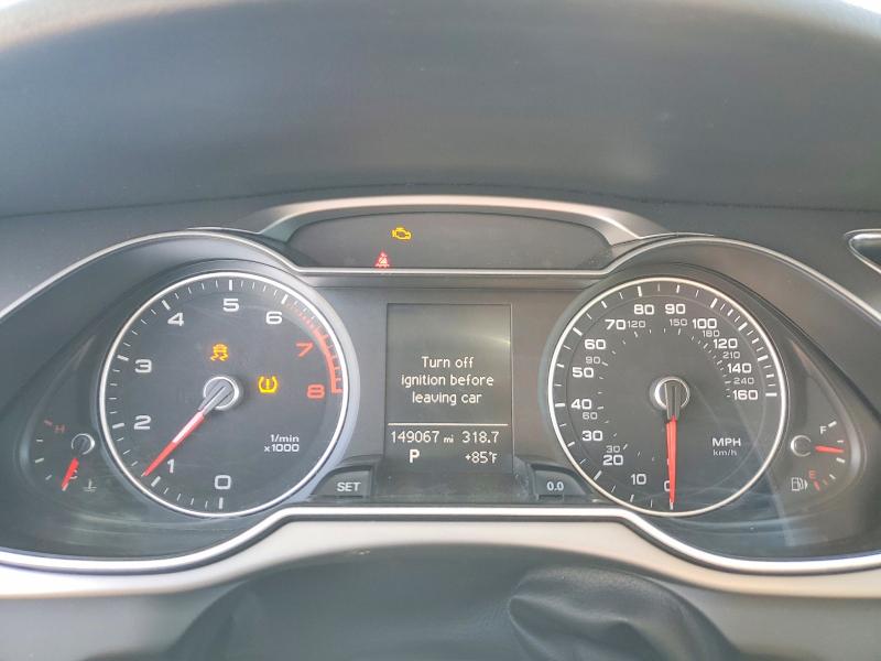 46896506 :رقم المزاد ، WAUBFAFL2EN004363 vin ، 2014 Audi A4 مزاد بيع