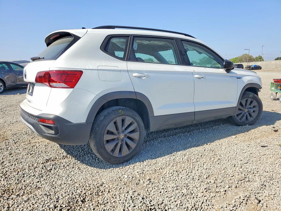 Продаж на аукціоні авто 2024 Volkswagen Taos, vin: 3VV5X7B28RM072522, номер лоту: 47208636