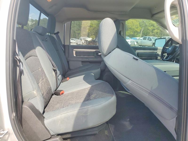 47028866 :رقم المزاد ، 1C6RR6LT0KS515892 vin ، 2019 Ram 1500 Classic مزاد بيع