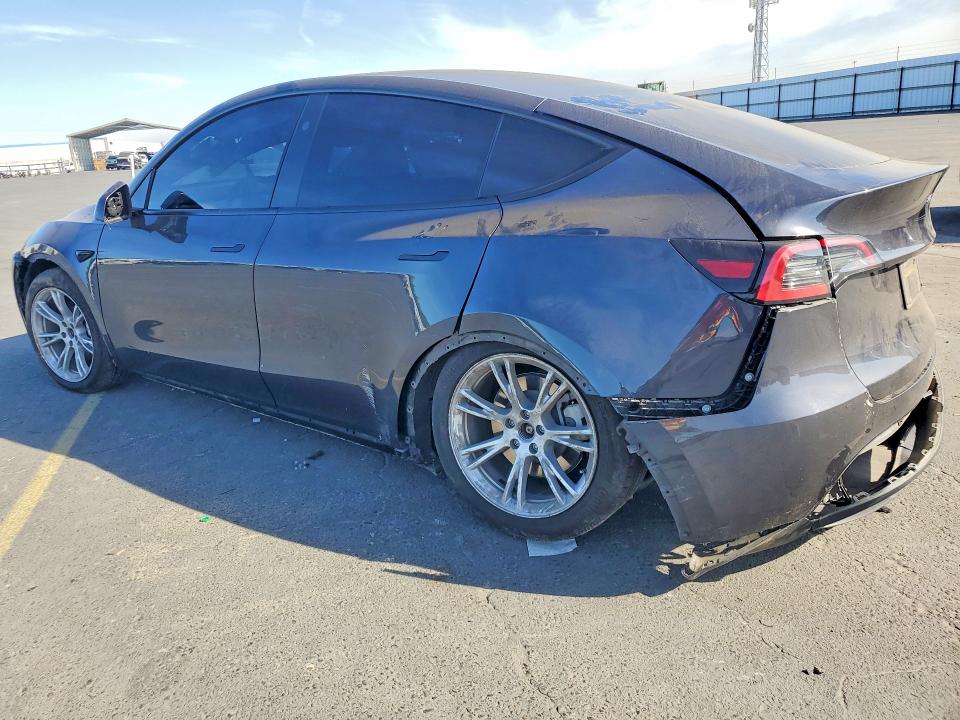 Продажа на аукционе авто 2024 Tesla Model Y, vin: 7SAYGDEE6RA234460, номер лота: 47019946