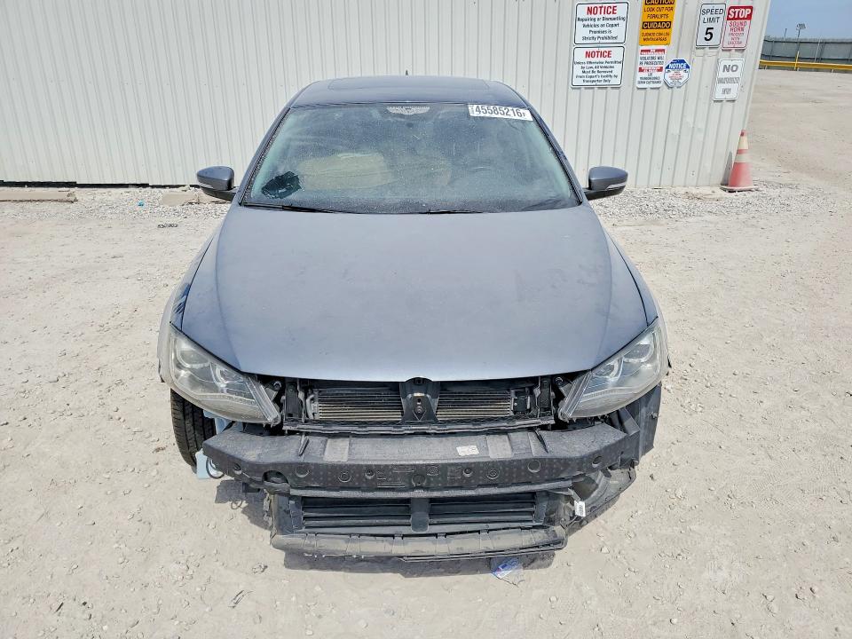 45585216 :رقم المزاد ، 3VWD17AJ2FM342793 vin ، 2015 Volkswagen Jetta مزاد بيع