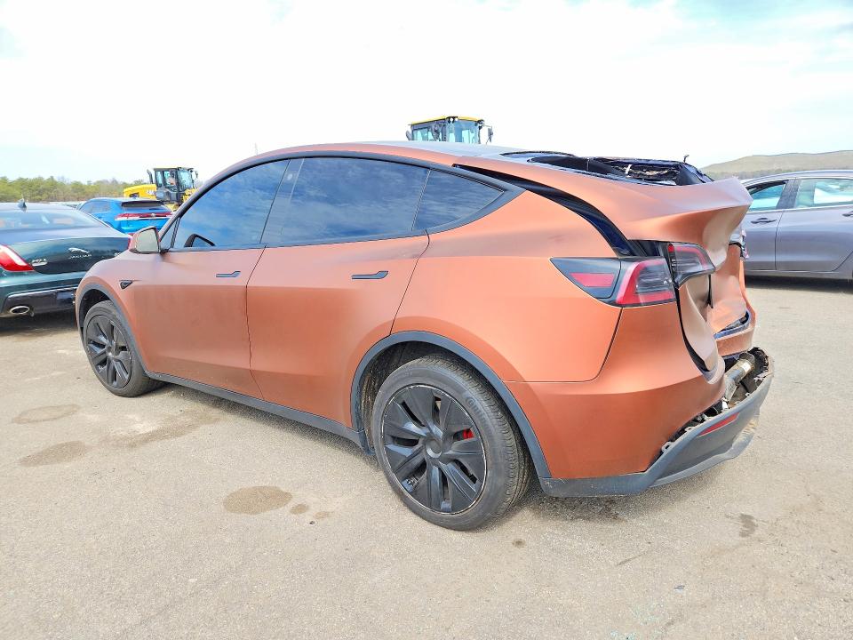 Продажа на аукционе авто 2023 Tesla Model Y, vin: 7SAYGDEE3PF668321, номер лота: 47792016