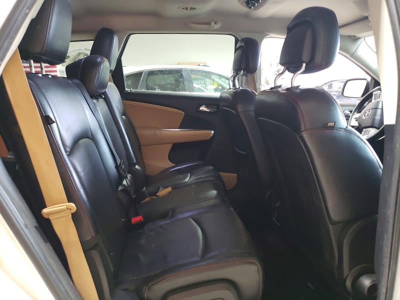 47641626 :رقم المزاد ، 3C4PDDBG3FT536022 vin ، 2015 Dodge Journey مزاد بيع