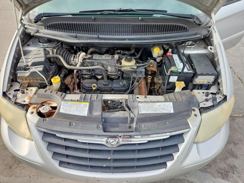 47371006 :رقم المزاد ، 2A4GP54L96R812935 vin ، 2006 Chrysler Town & Country مزاد بيع