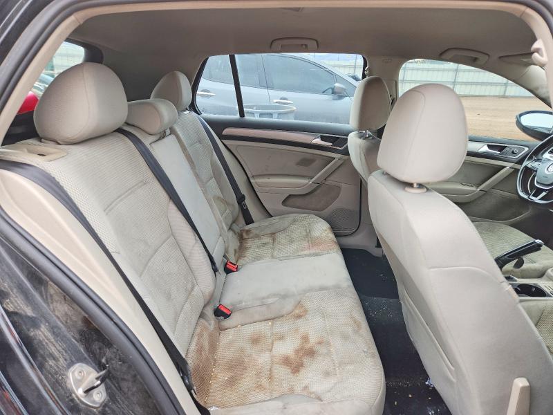 45569396 :رقم المزاد ، 3VW117AU8HM032406 vin ، 2017 Volkswagen Golf مزاد بيع