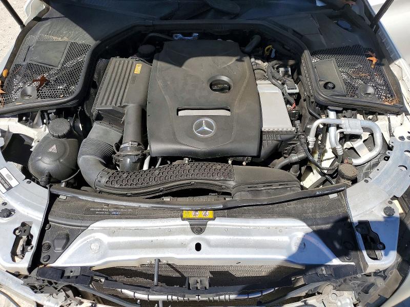 2016 Mercedes-benz C მანქანა იყიდება აუქციონზე, vin: 55SWF4KB6GU175121, აუქციონის ნომერი: 41717816