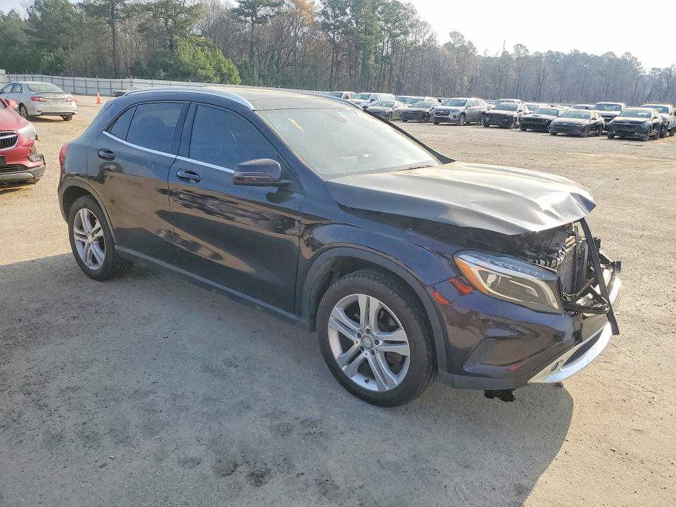 45620976 :رقم المزاد ، WDCTG4GB3FJ034650 vin ، 2015 Mercedes-benz Gla مزاد بيع