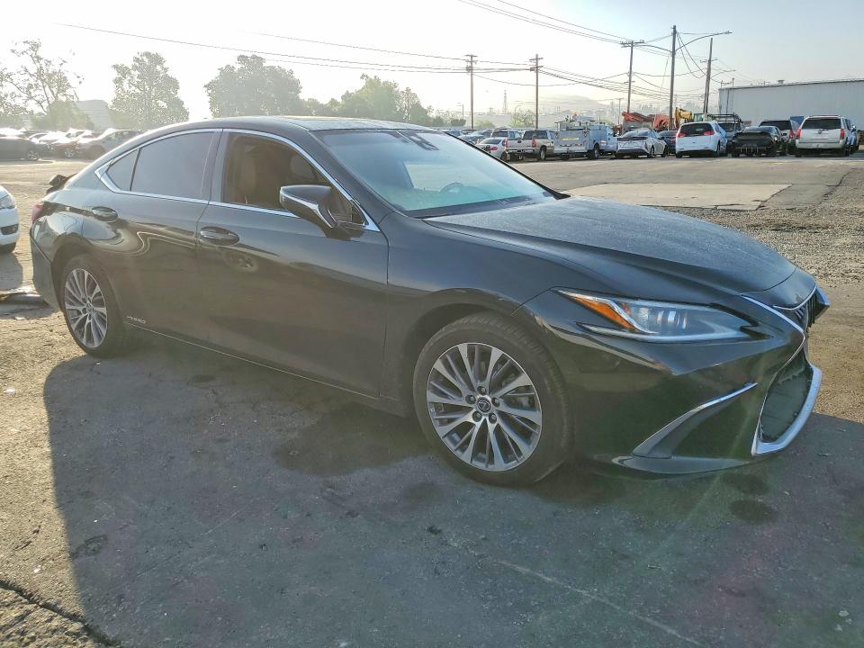 Продаж на аукціоні авто 2021 Lexus Es 300h, vin: 58ADA1C10MU011527, номер лоту: 47626156