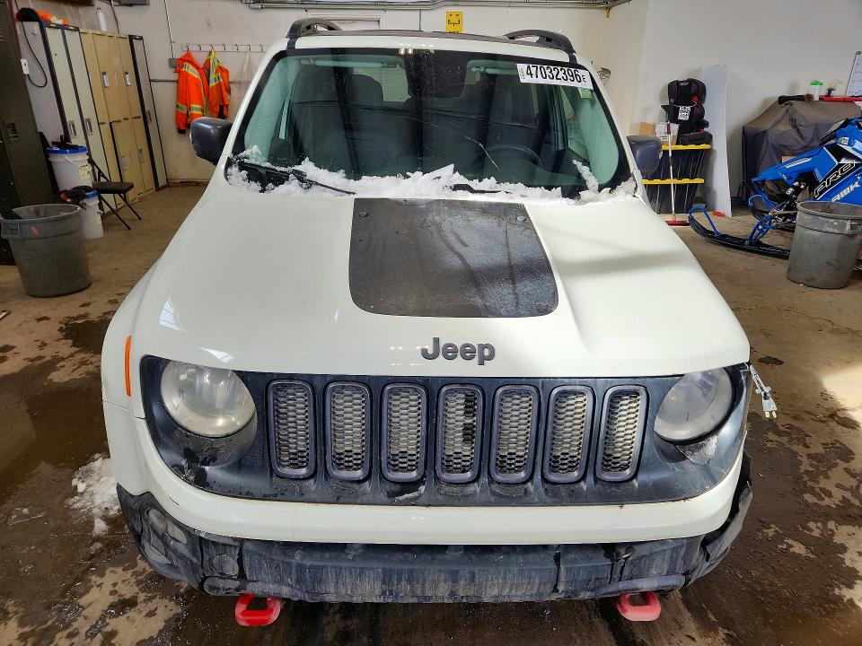 2016 Jeep Renegade მანქანა იყიდება აუქციონზე, vin: ZACCJBCTXGPC56808, აუქციონის ნომერი: 47032396