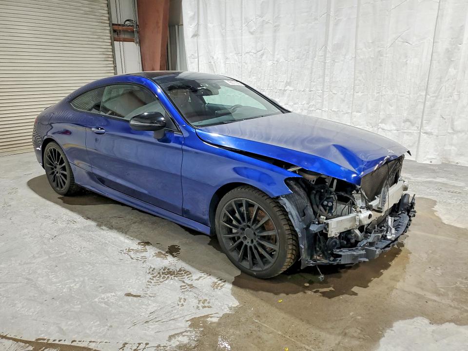 Продажа на аукционе авто 2017 Mercedes-benz C, vin: WDDWJ4JBXHF401813, номер лота: 42077666