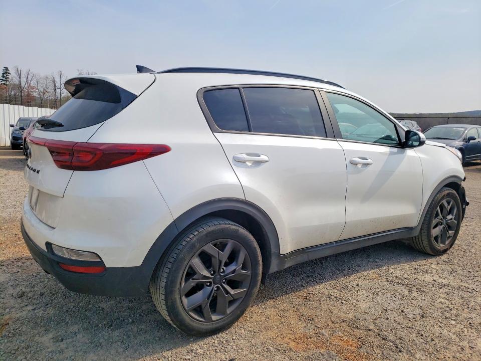 Продажа на аукционе авто 2022 Kia Sportage, vin: KNDP63AC7N7948837, номер лота: 47451896