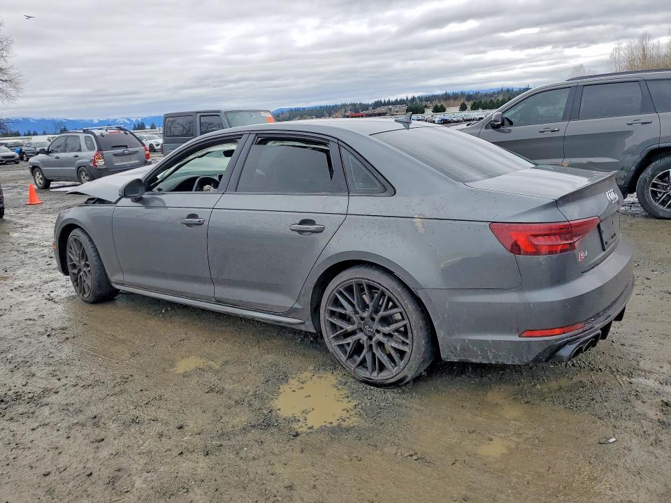 Продаж на аукціоні авто 2019 Audi S4, vin: WAUB4AF43KA005507, номер лоту: 46434096