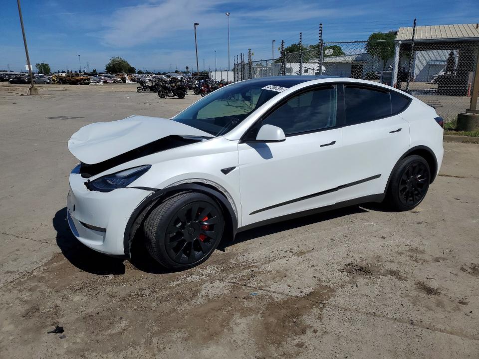 Продажа на аукционе авто 2022 Tesla Model Y, vin: 7SAYGDEE7NF424071, номер лота: 47556396