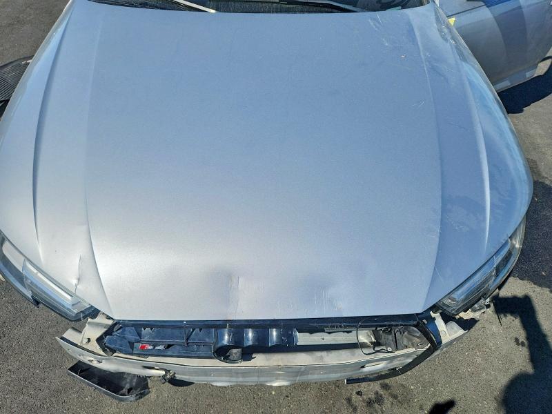Продаж на аукціоні авто 2018 Audi S4, vin: WAUB4AF44JA113455, номер лоту: 46860896