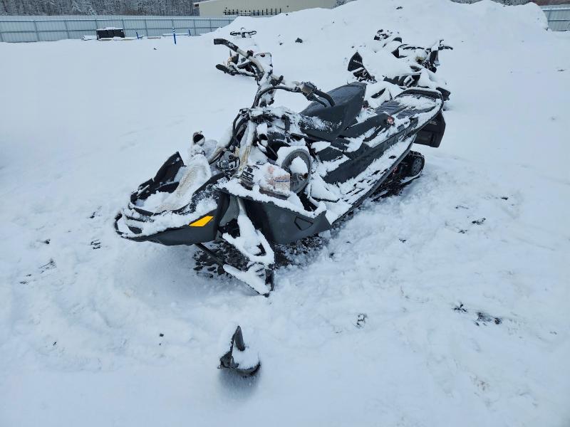Продажа на аукционе авто 2019 Ski-doo Renegade Adrenaline, vin: 2BPSBXKB2KV000575, номер лота: 45649386