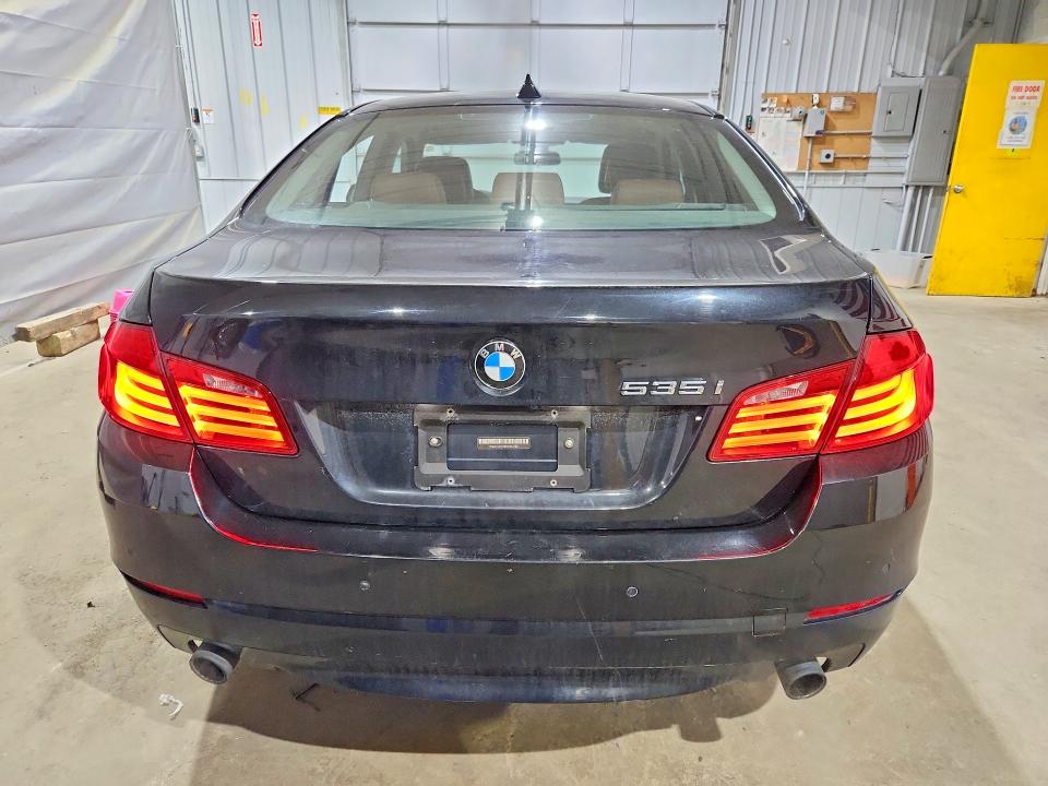 2011 Bmw 5 Series მანქანა იყიდება აუქციონზე, vin: WBAFU7C58BC876733, აუქციონის ნომერი: 47001126