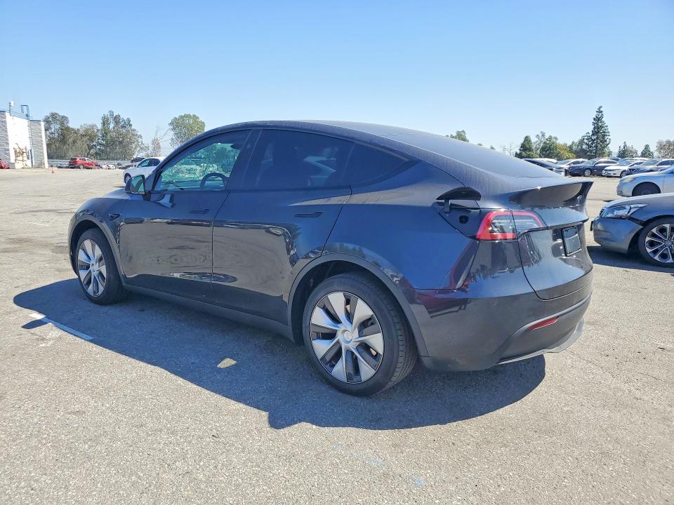 41827326 :رقم المزاد ، 7SAYGDED9RF054299 vin ، 2024 Tesla Model Y مزاد بيع