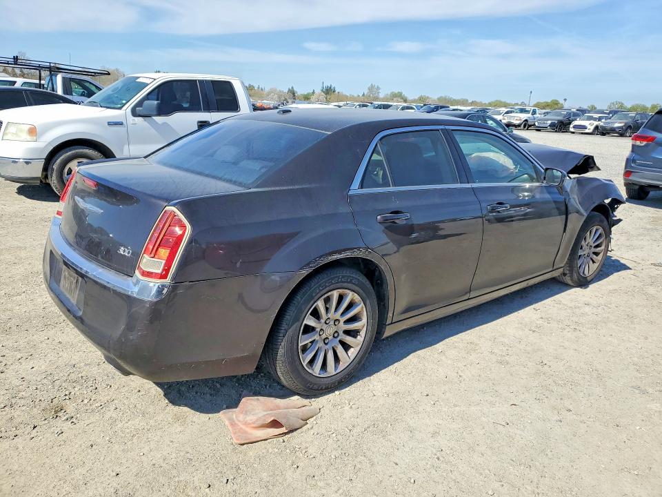 2013 Chrysler 300 მანქანა იყიდება აუქციონზე, vin: 2C3CCAAG1DH577762, აუქციონის ნომერი: 41811126