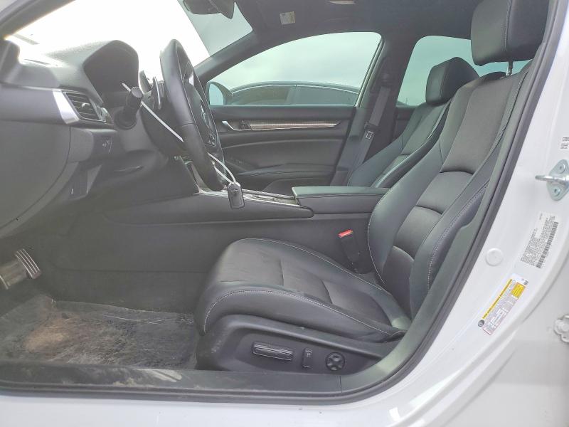 46108786 :رقم المزاد ، 1HGCV2F37NA006635 vin ، 2022 Honda Accord مزاد بيع
