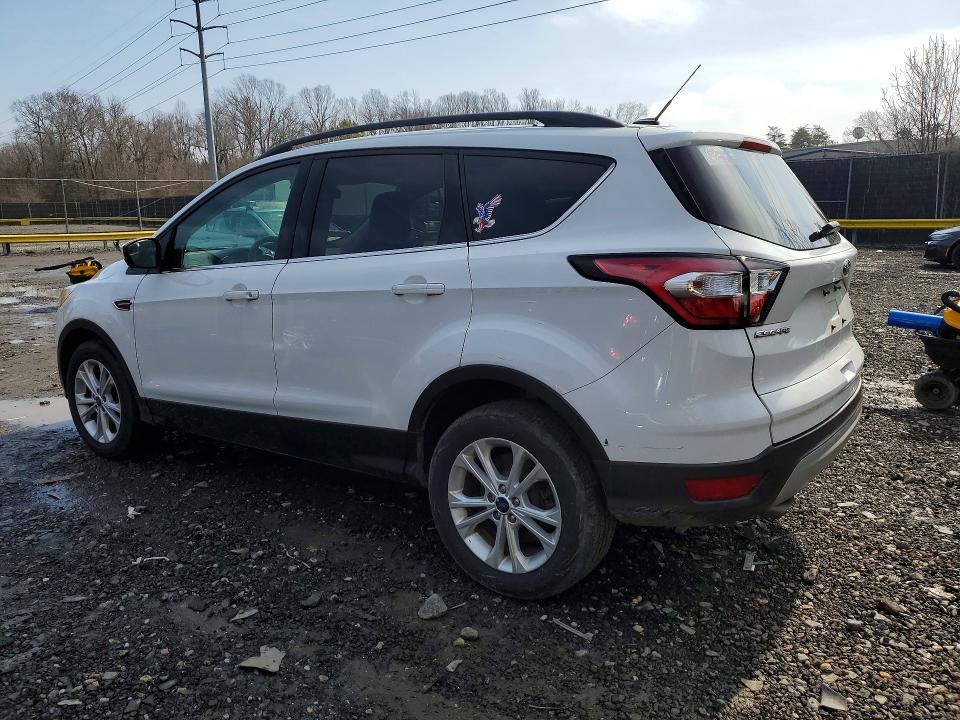 Продажа на аукционе авто 2018 Ford Escape, vin: 1FMCU0GD6JUA75995, номер лота: 41745466