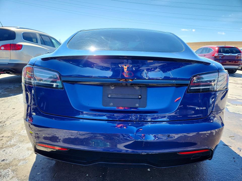2022 Tesla Model S მანქანა იყიდება აუქციონზე, vin: 5YJSA1E57NF478828, აუქციონის ნომერი: 45596776