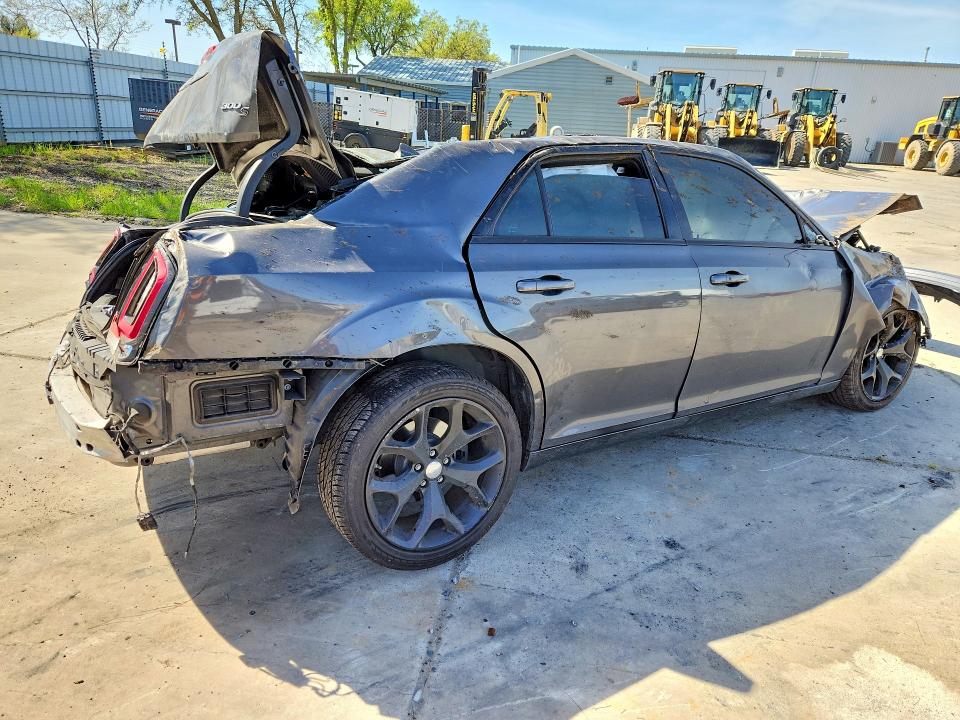 Продажа на аукционе авто 2019 Chrysler 300, vin: 2C3CCABG2KH590239, номер лота: 41948256