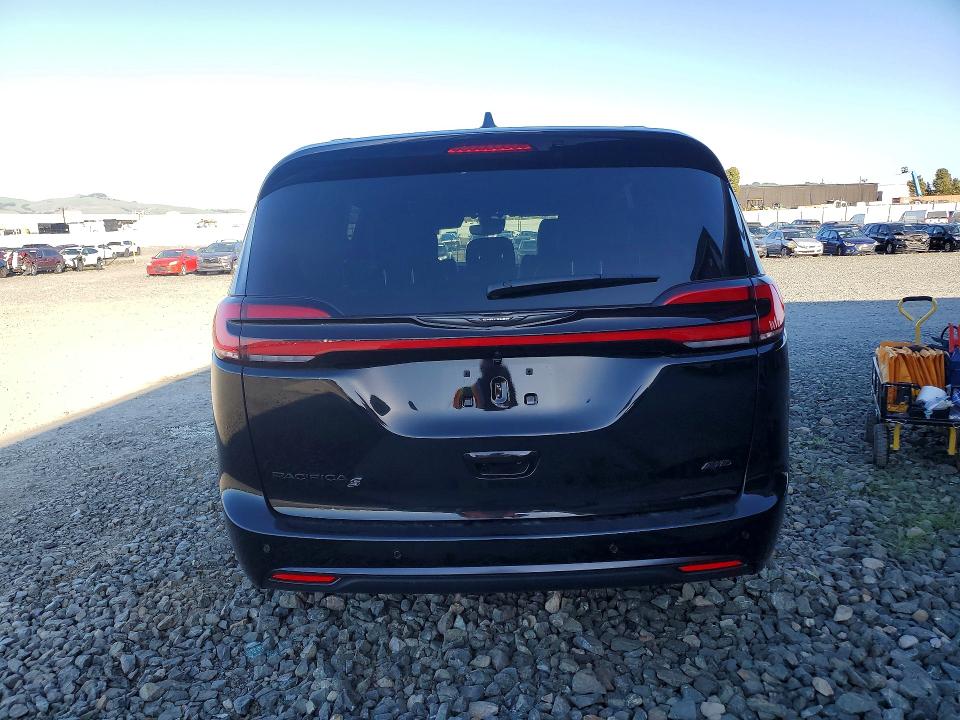 2026 Chrysler Pacifica მანქანა იყიდება აუქციონზე, vin: 2C4RC3BG1TR202883, აუქციონის ნომერი: 79810425