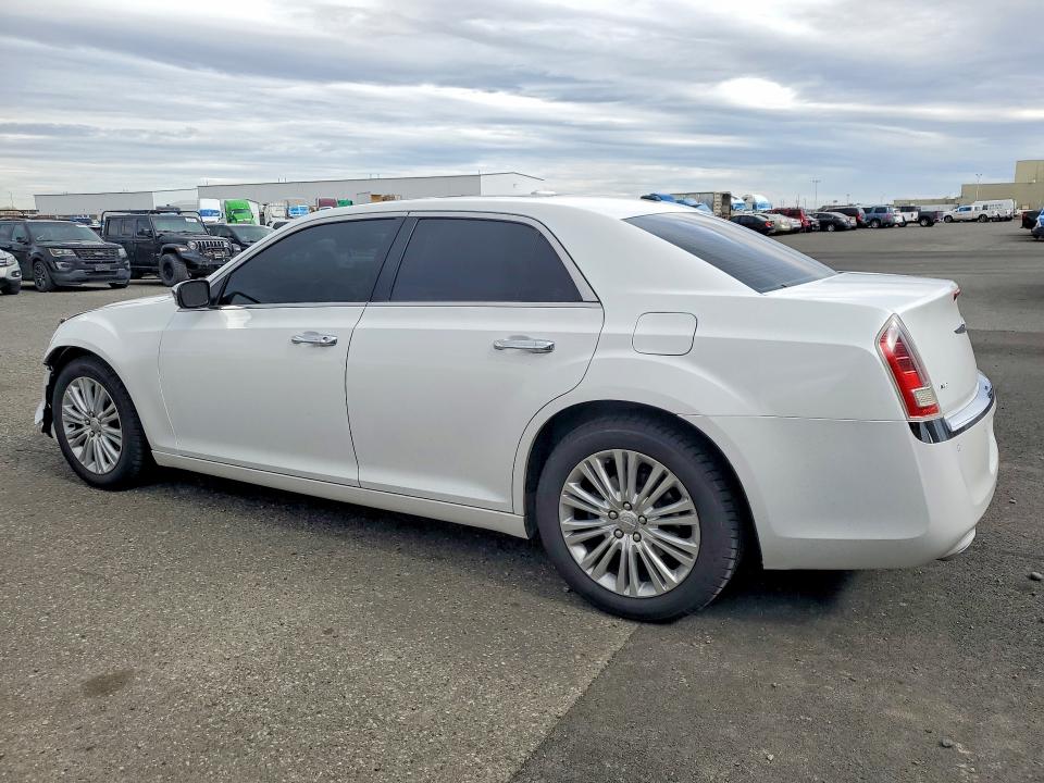 2014 Chrysler 300c მანქანა იყიდება აუქციონზე, vin: 2C3CCAKG8EH103694, აუქციონის ნომერი: 46238696