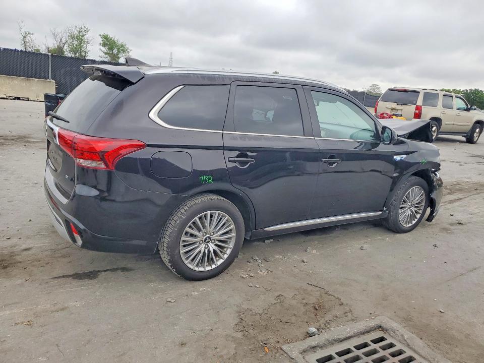 47190916 :رقم المزاد ، JA4J2VA78NZ036720 vin ، 2022 Mitsubishi Outlander مزاد بيع