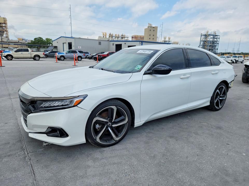47946726 :رقم المزاد ، 1HGCV1F39NA103748 vin ، 2022 Honda Accord مزاد بيع