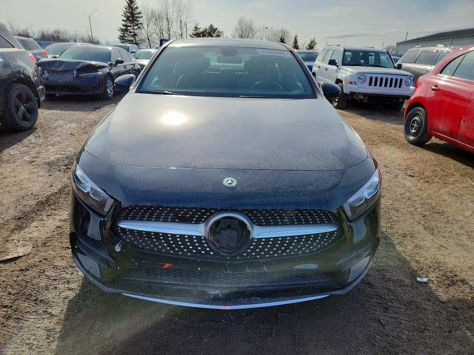 45469586 :رقم المزاد ، WDD3G4FB4KW011159 vin ، 2019 Mercedes-benz A مزاد بيع