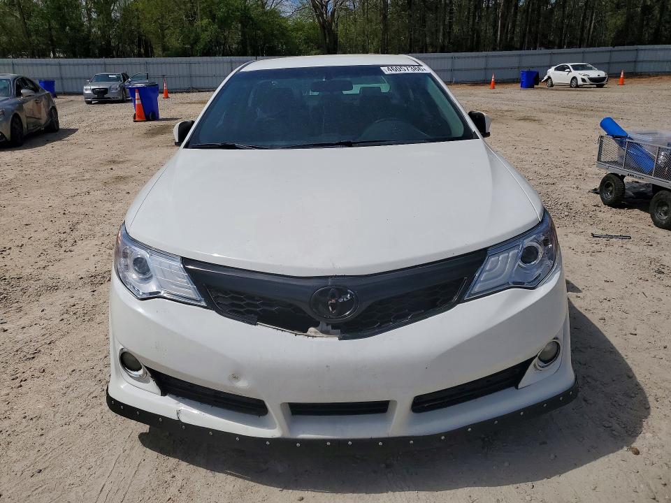 46057386 :رقم المزاد ، 4T1BF1FK4DU235355 vin ، 2013 Toyota Camry Se 4dr مزاد بيع