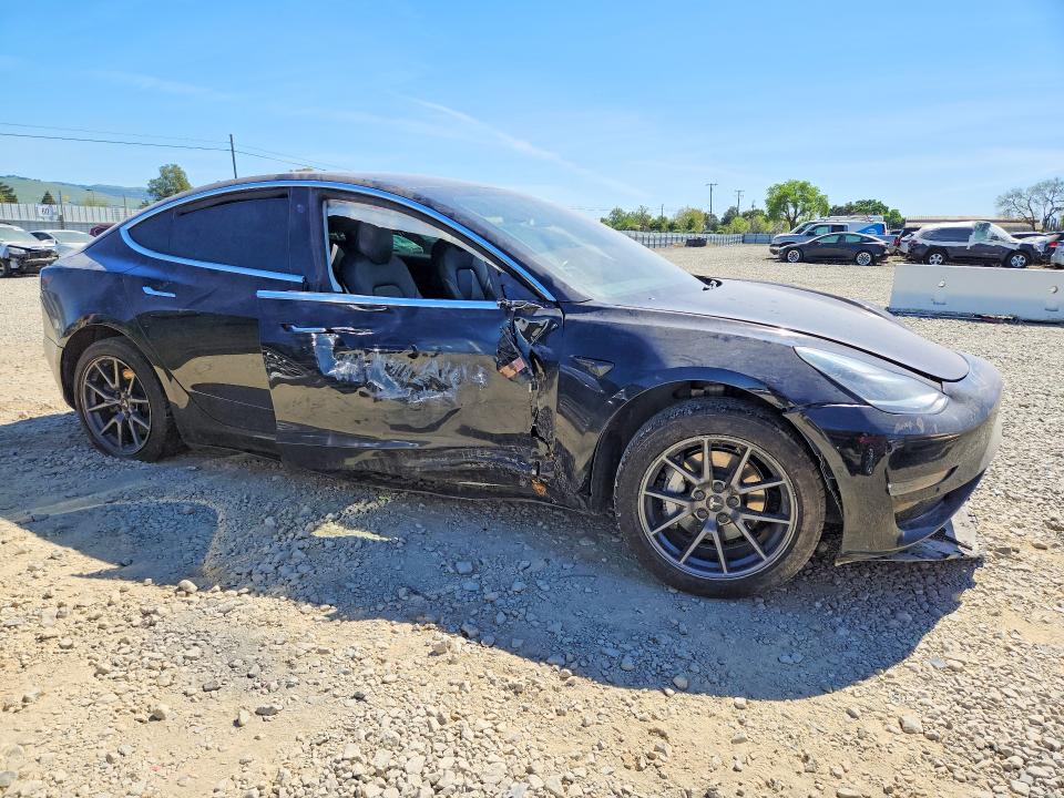 46225046 :رقم المزاد ، 5YJ3E1EA9KF304258 vin ، 2019 Tesla Model 3 مزاد بيع