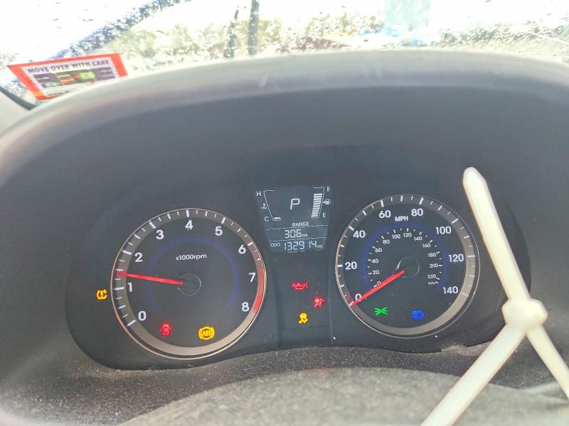 2013 Hyundai Accent მანქანა იყიდება აუქციონზე, vin: KMHCU5AE7DU100258, აუქციონის ნომერი: 47064706