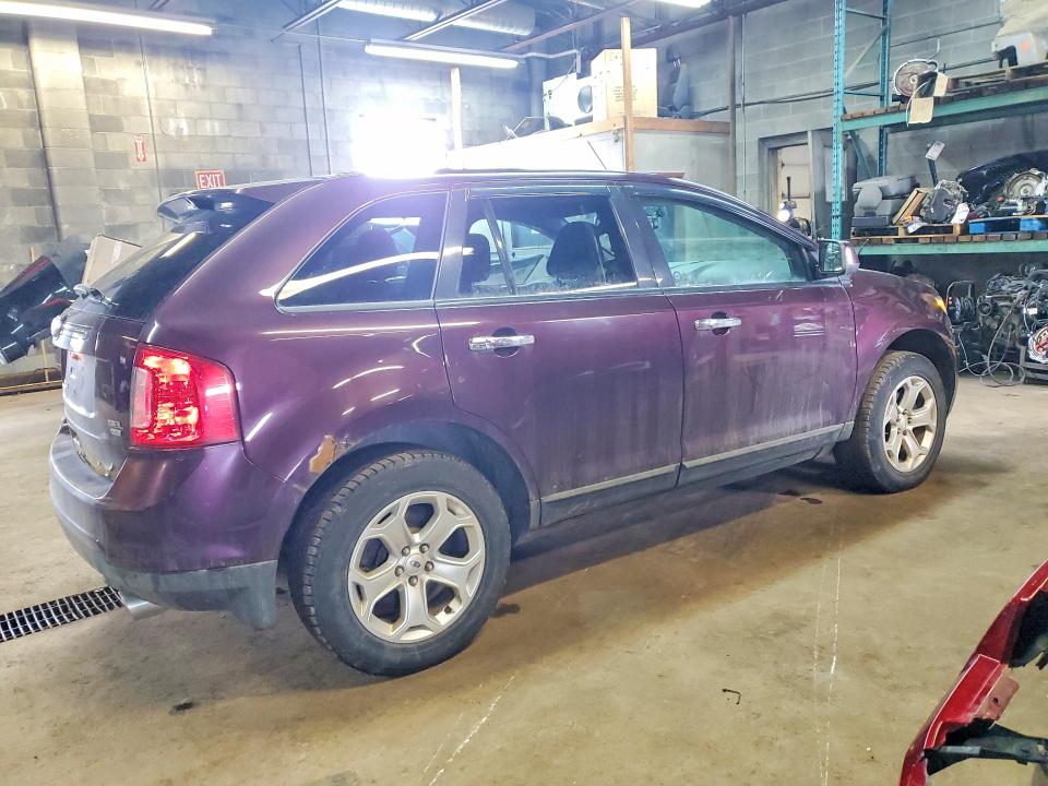 47412986 :رقم المزاد ، 2FMDK4JC9BBA09840 vin ، 2011 Ford Edge مزاد بيع