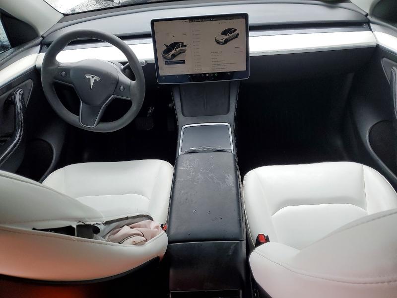 2024 Tesla Model Y მანქანა იყიდება აუქციონზე, vin: 7SAYGAEE4RF124542, აუქციონის ნომერი: 46072066