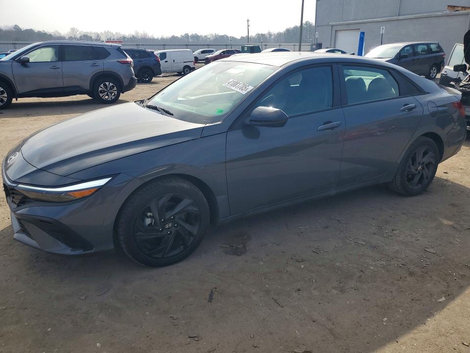 Auction sale of the 2026 Hyundai Elantra, vin: KMHLM4DG8TU111100, lot number: 41881786