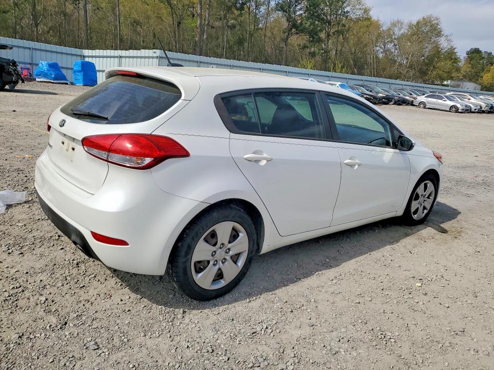 Продажа на аукционе авто 2016 Kia Forte, vin: KNAFK5A80G5584898, номер лота: 47693066