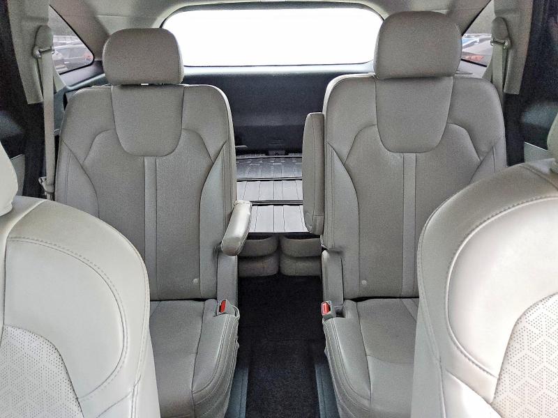 Продажа на аукционе авто 2022 Kia Sorento, vin: 5XYRHDLF7NG153760, номер лота: 47029556