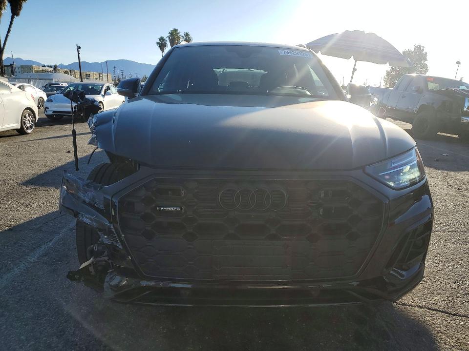 2024 Audi Q5 E მანქანა იყიდება აუქციონზე, vin: WA1E2AFY2R2124057, აუქციონის ნომერი: 79629125
