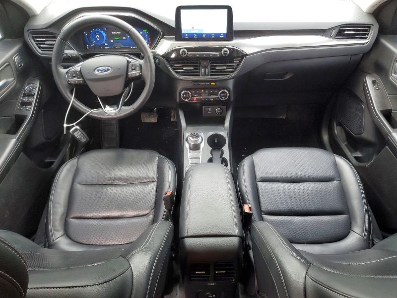 46385566 :رقم المزاد ، 1FMCU9DZ4MUA60498 vin ، 2021 Ford Escape مزاد بيع