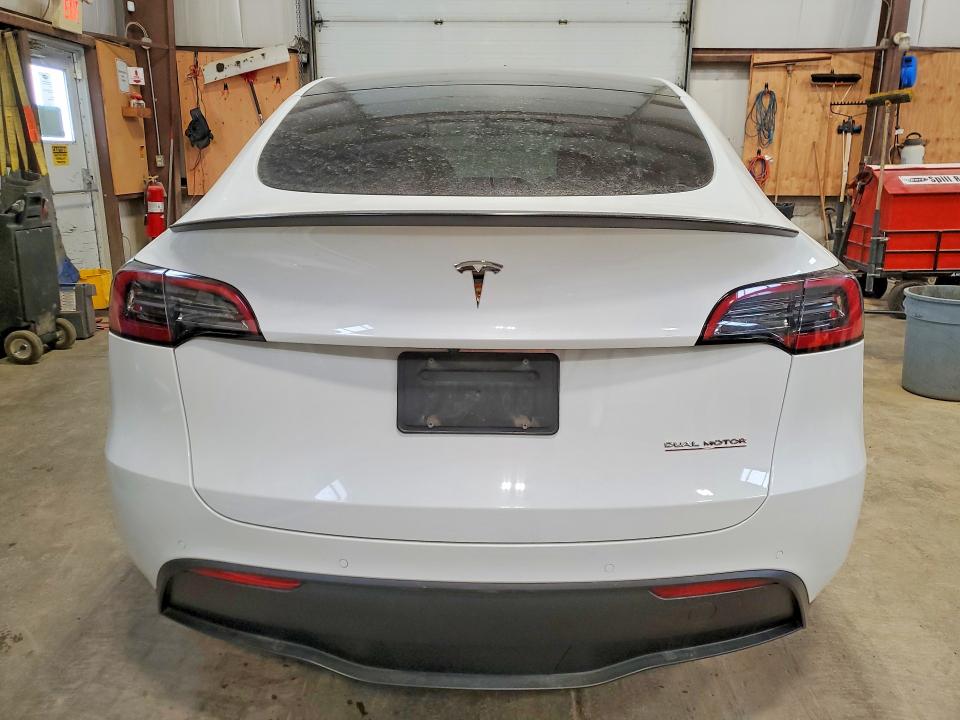 Продажа на аукционе авто 2022 Tesla Model Y, vin: 7SAYGDEF8NF382437, номер лота: 45500936
