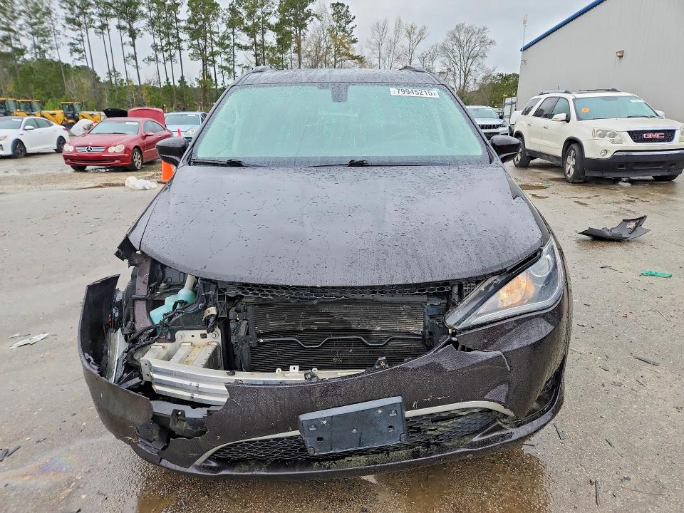 2017 Chrysler Pacifica მანქანა იყიდება აუქციონზე, vin: 2C4RC1BG1HR660533, აუქციონის ნომერი: 79945215