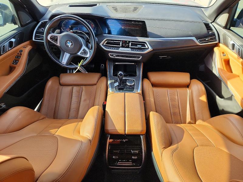 46033956 :رقم المزاد ، 5UXCR4C0XM9F89681 vin ، 2021 Bmw X5 مزاد بيع