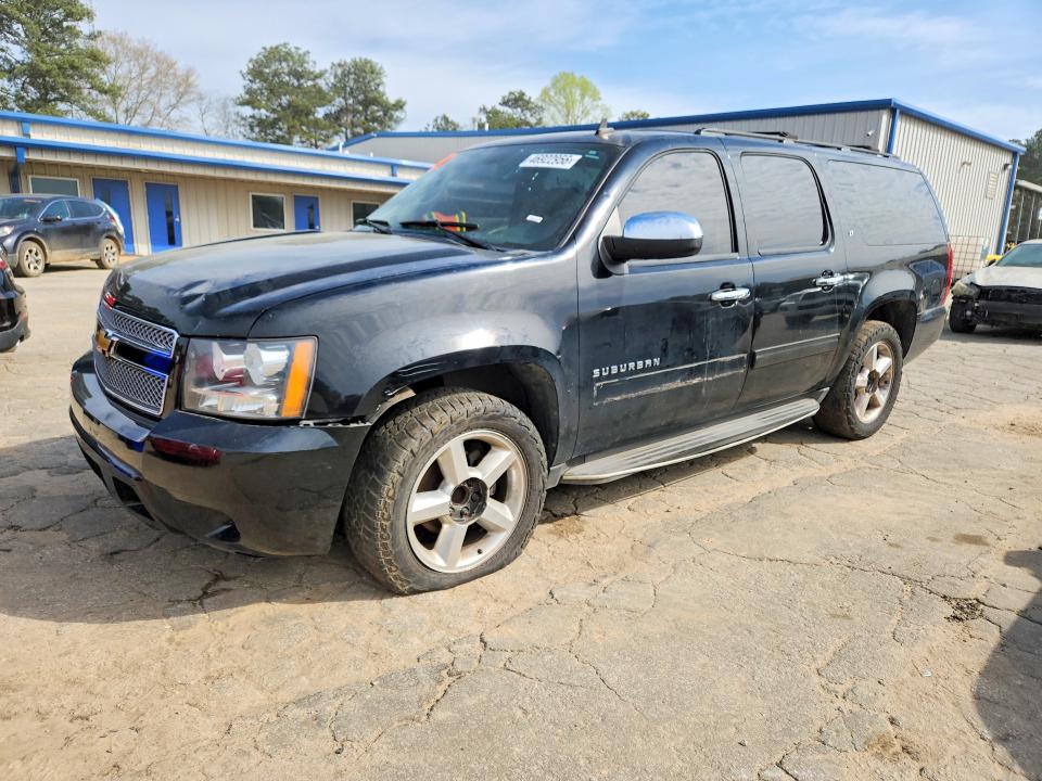 Auction sale of the 2013 Chevrolet Suburban, vin: 1GNSCJE08DR120586, lot number: 46922956